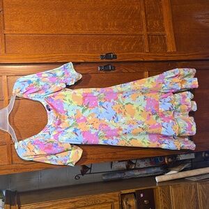 Size Small Caliente Colorful Dress